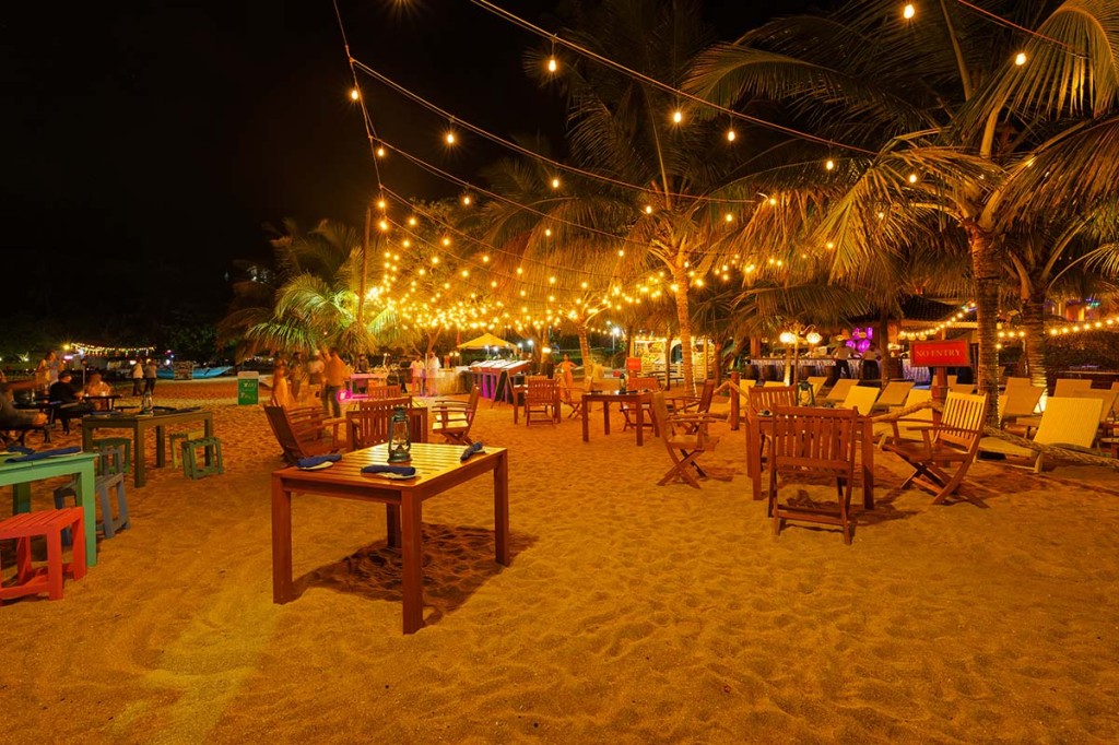 Araliya Beach Resort and spa