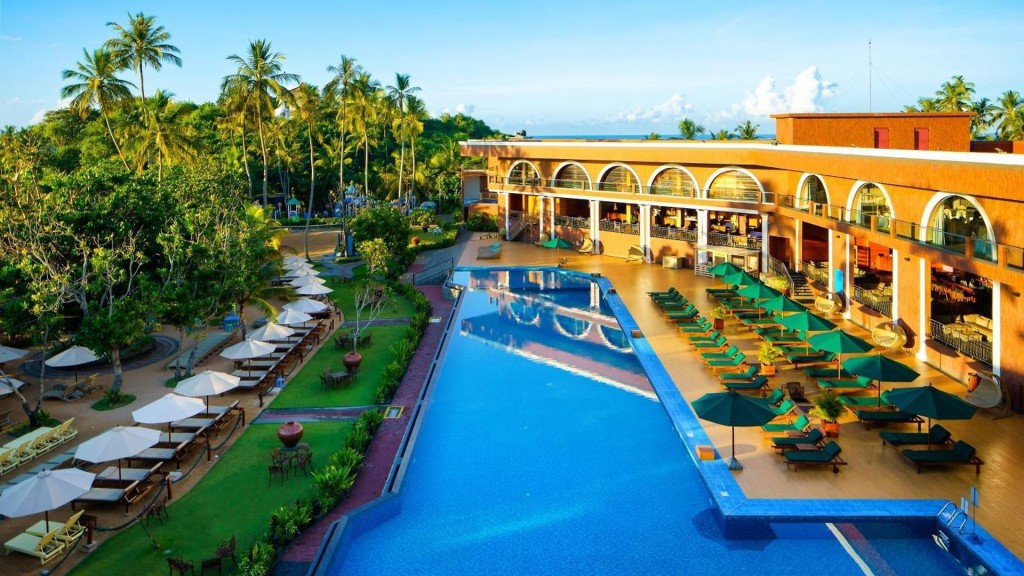 Araliya Beach Resort and spa