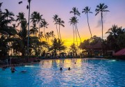 ROYAL PALMS BEACH