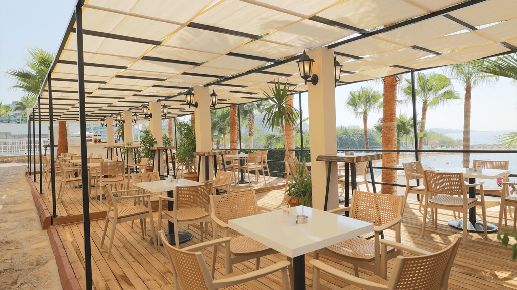 EOS BEACH RESORT (EX.CRYSTAL LAND OF PARADISE)