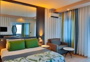 EOS BEACH RESORT (EX.CRYSTAL LAND OF PARADISE)