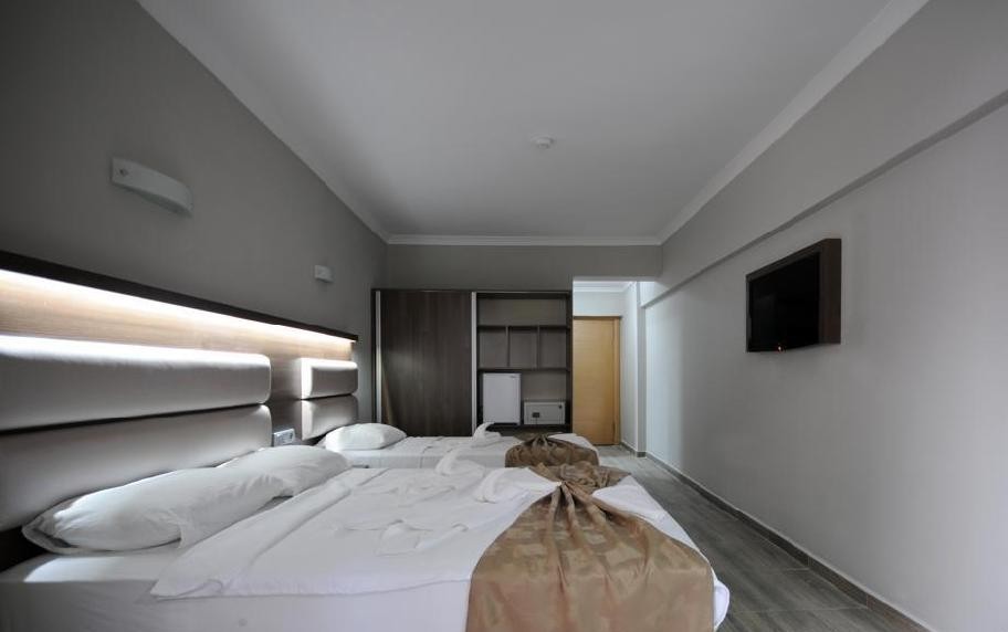 ADLER HOTEL