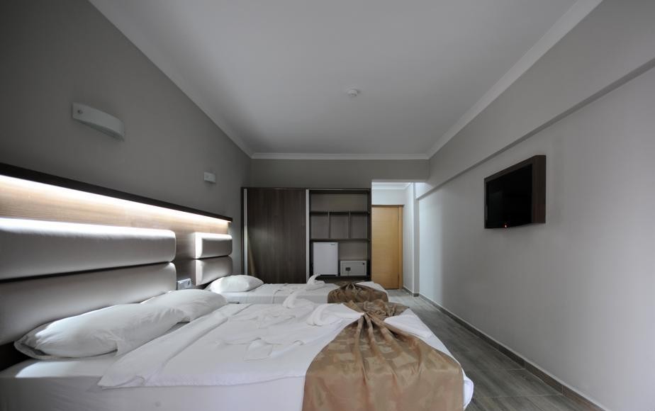 ADLER HOTEL