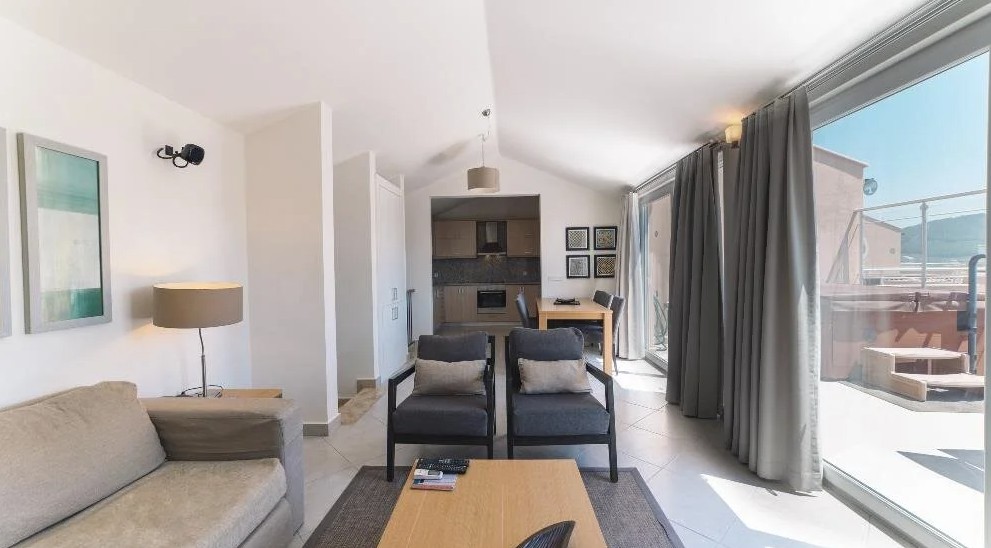 UNIQUE RESIDENCE HOTEL GOLF AND SPA