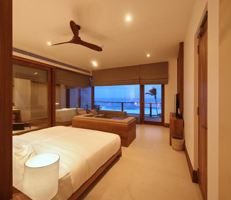 RIFF HOTEL
