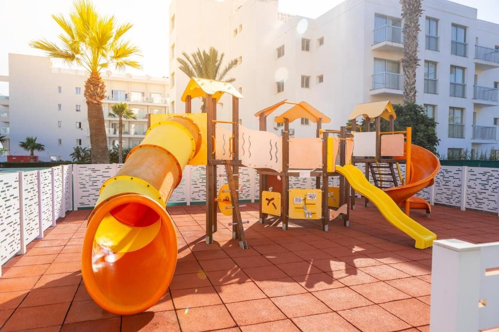 PAPANTONIA HOTEL APTS