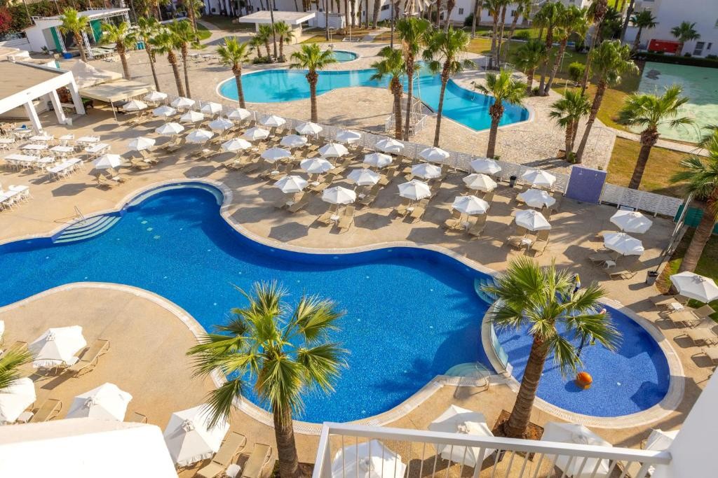 PAPANTONIA HOTEL APTS
