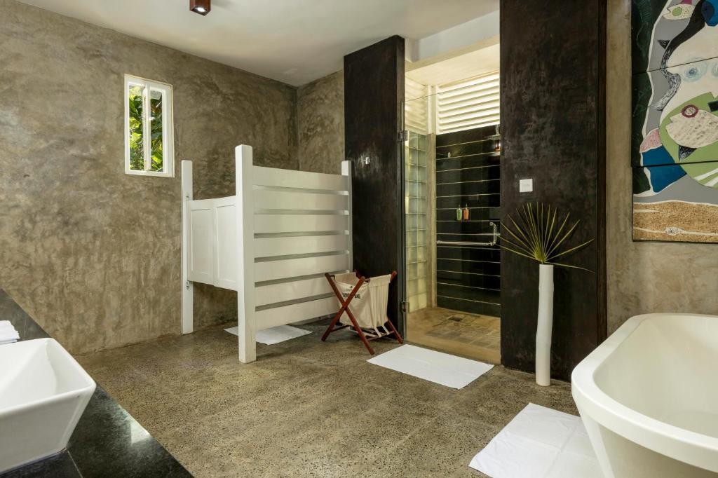 MAALU MAALU RESORT