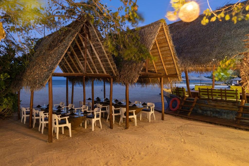 MAALU MAALU RESORT