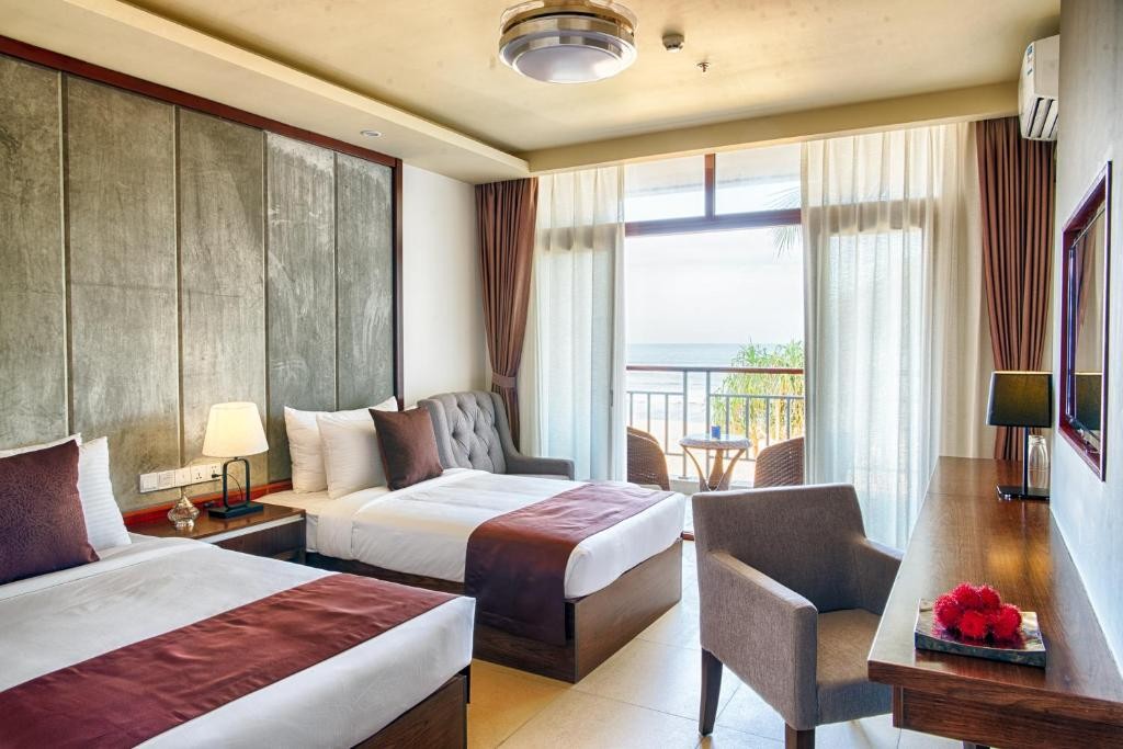 JIE JIE BEACH RESORT