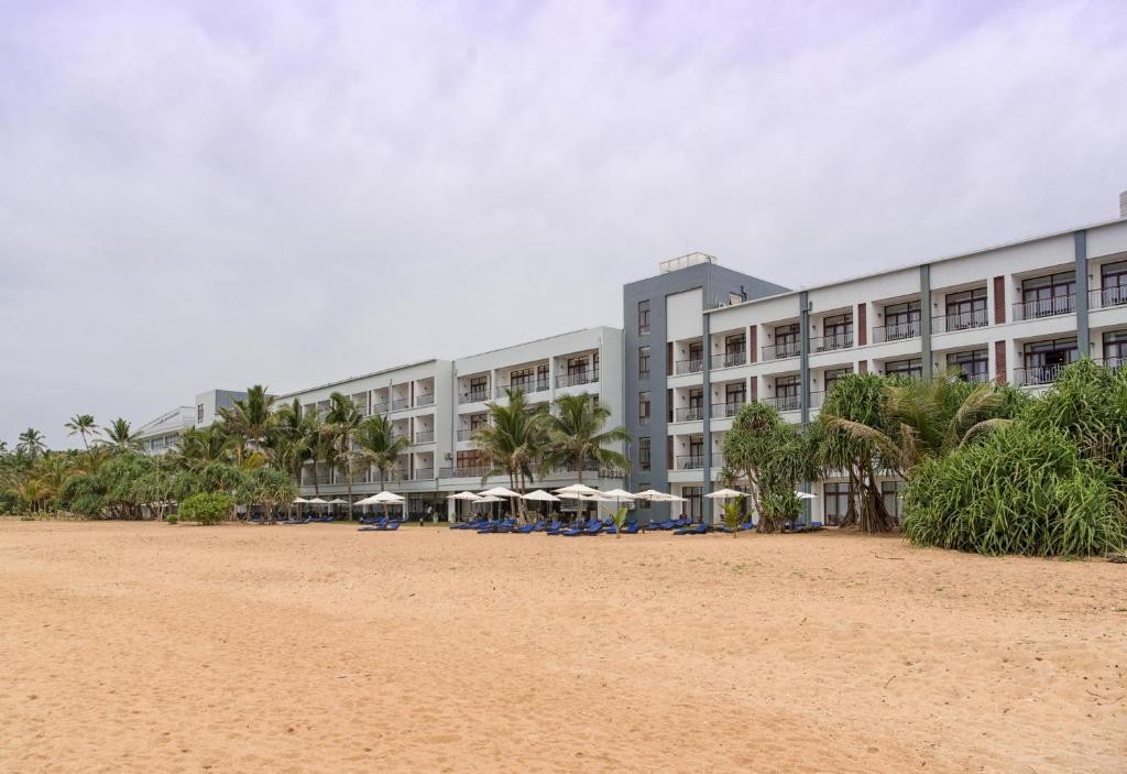 JIE JIE BEACH RESORT