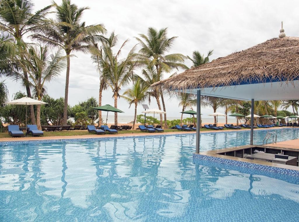 JIE JIE BEACH RESORT