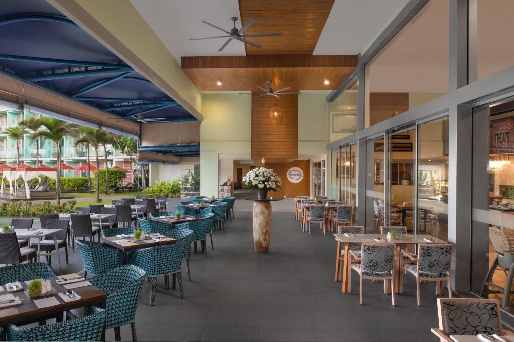 RADISSON BLU RESORT