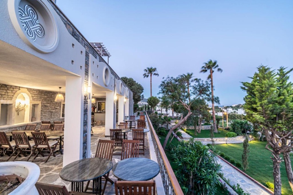 ELEMENTA BOUTIQUE HOTEL (ADULTS ONLY)