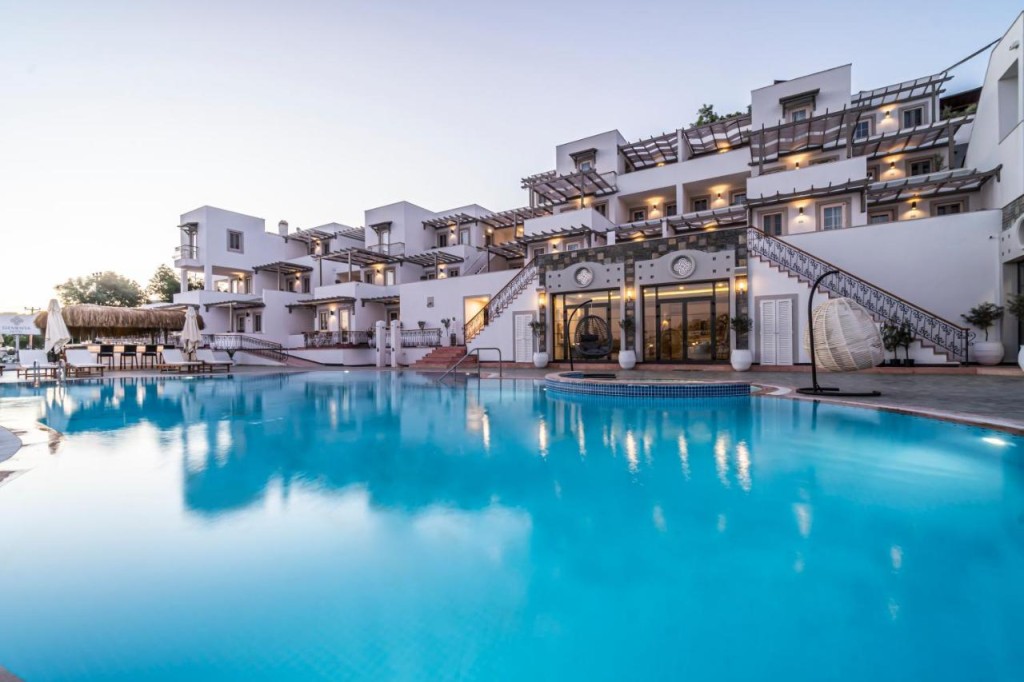 ELEMENTA BOUTIQUE HOTEL (ADULTS ONLY)