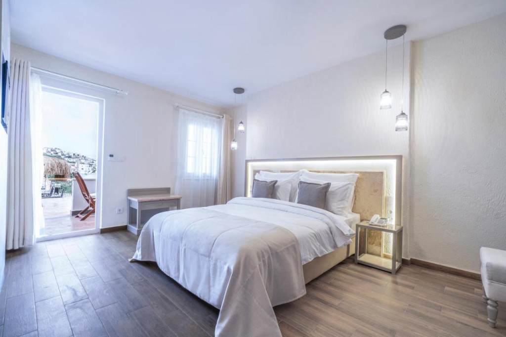 ELEMENTA BOUTIQUE HOTEL (ADULTS ONLY)