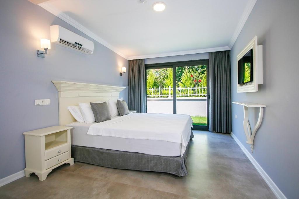 JOYA DEL MAR HOTEL