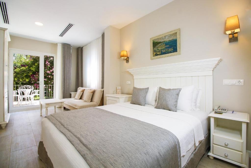 JOYA DEL MAR HOTEL