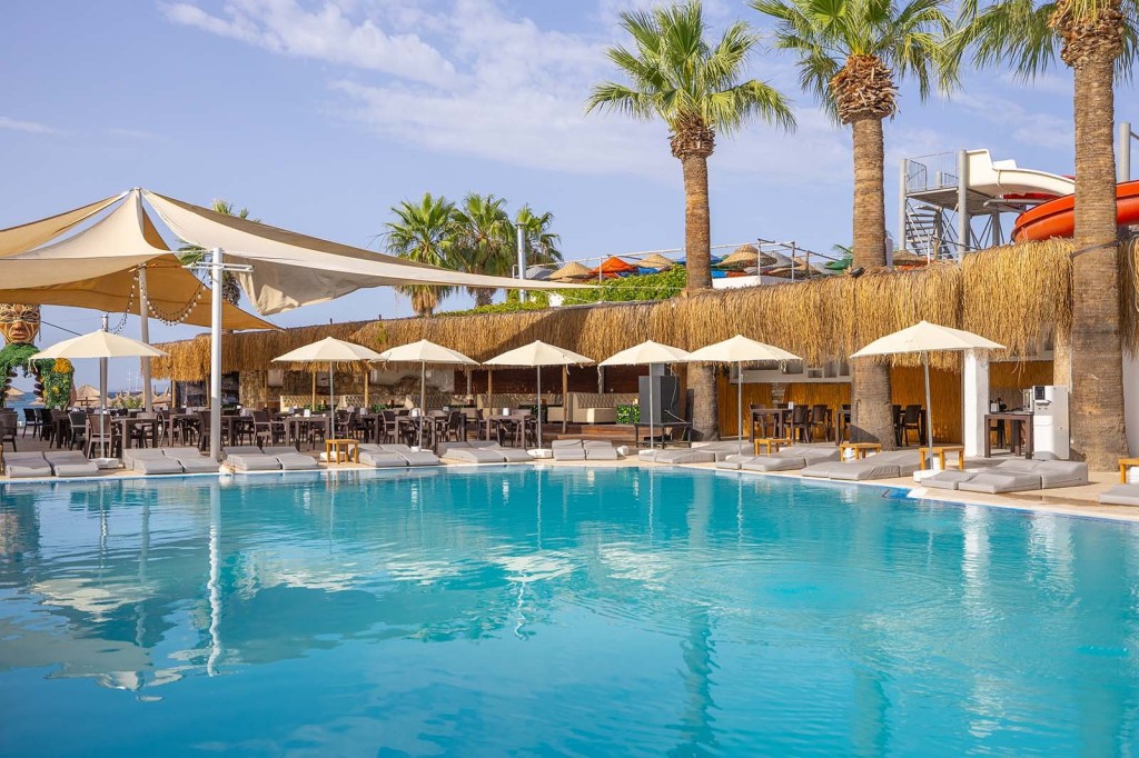LADONIA HOTELS LEO BEACH
