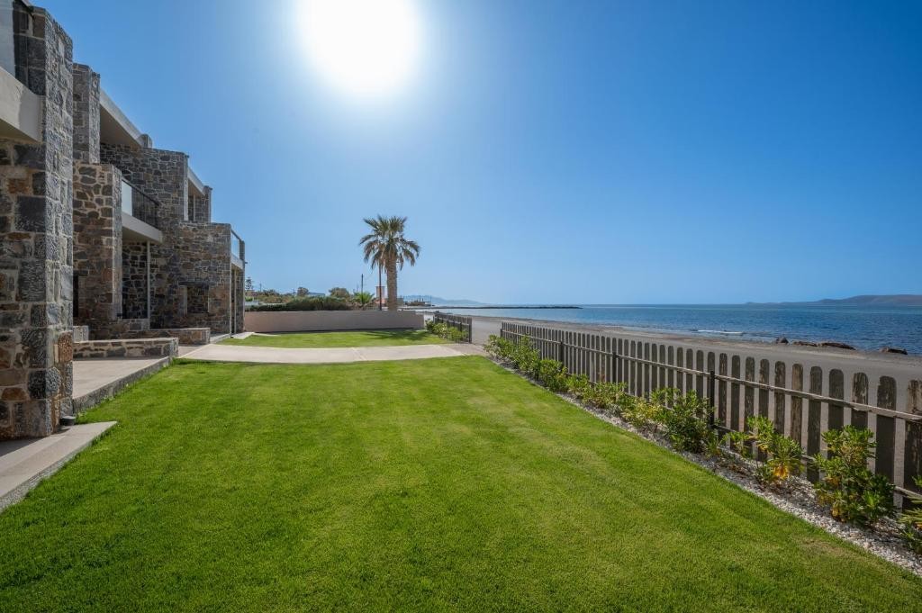 Creteco Hotel & Suites