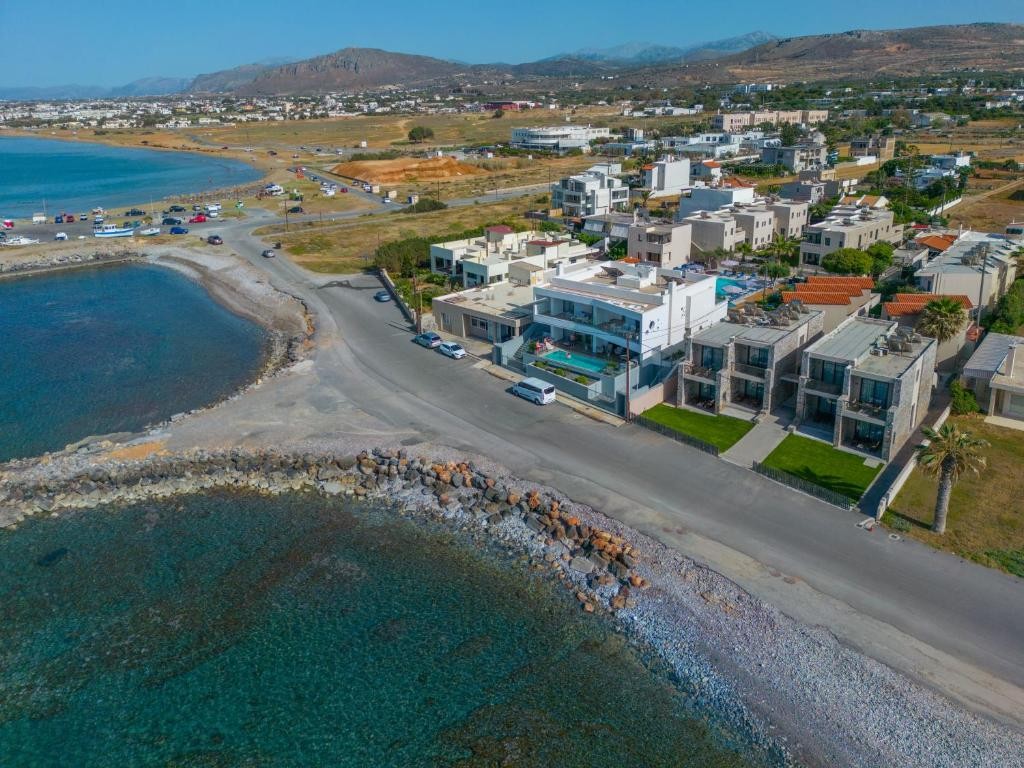 Creteco Hotel & Suites