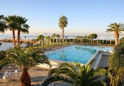 CROWN PLAZA