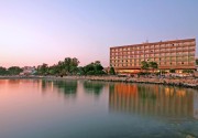 CROWN PLAZA