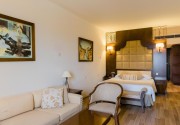 ELIAS BEACH HOTEL