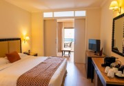 ELIAS BEACH HOTEL