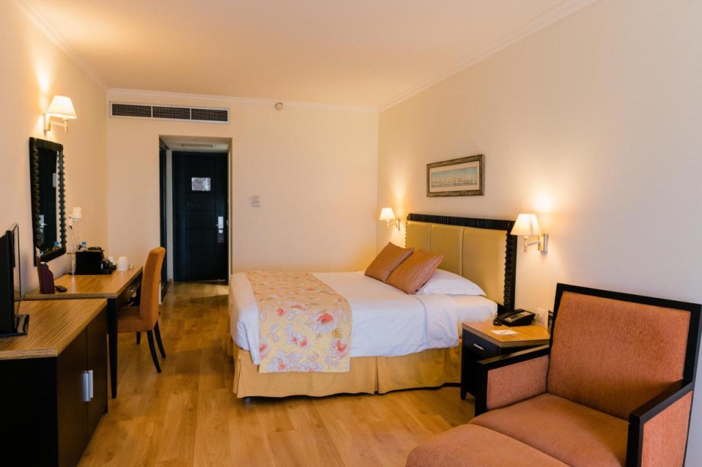 ELIAS BEACH HOTEL