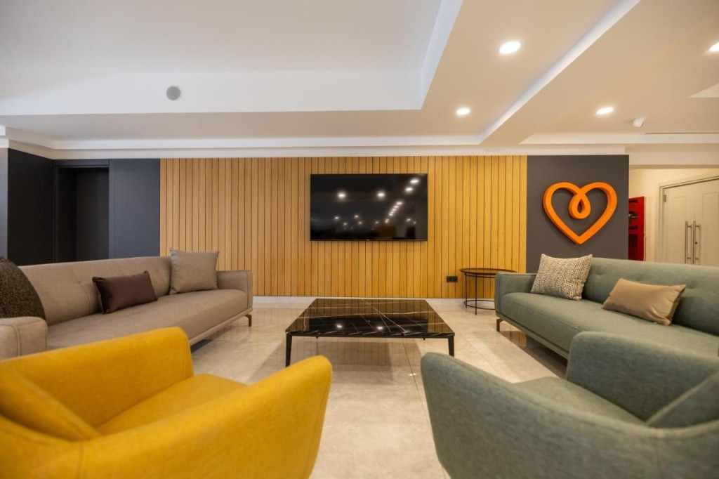 PROXIMA HOTEL