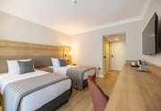 PROXIMA HOTEL