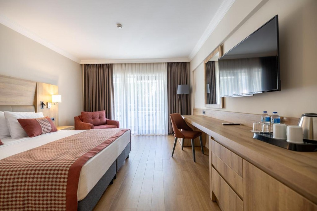 PROXIMA HOTEL