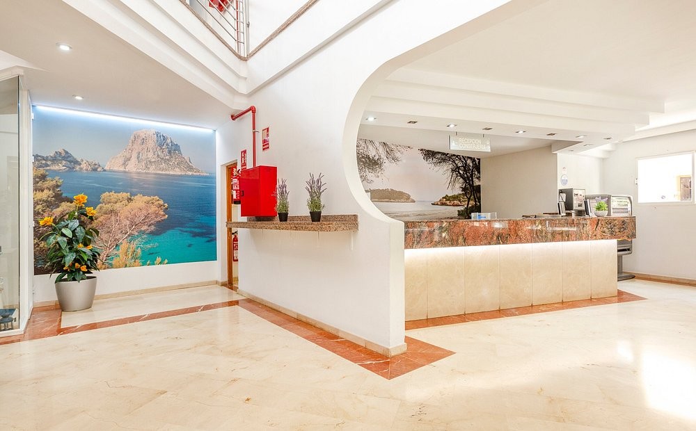 HOTEL KILIMANJARO