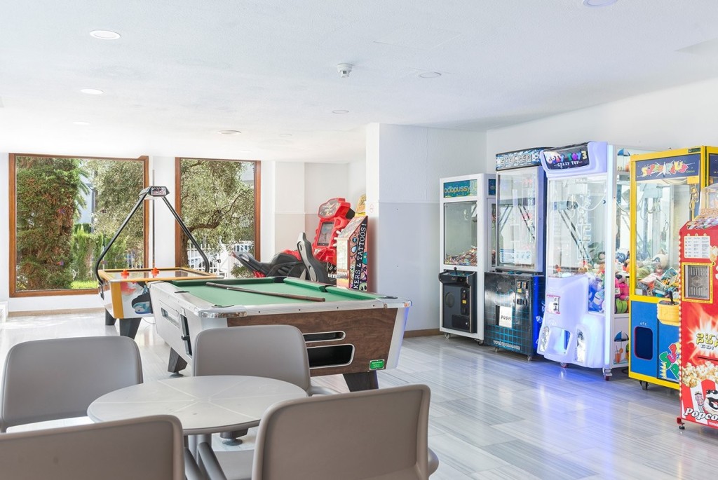 APARTHOTEL ALCUDIA BEACH