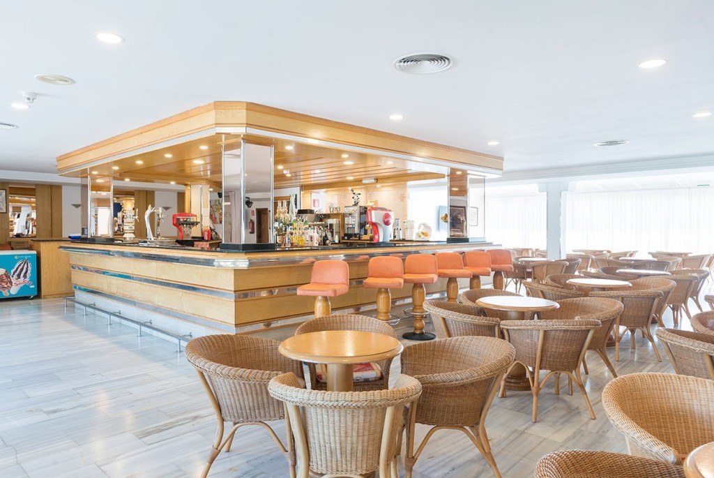 APARTHOTEL ALCUDIA BEACH