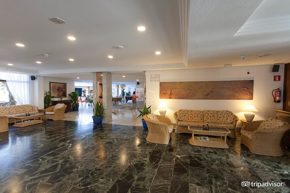 APARTHOTEL ALCUDIA BEACH