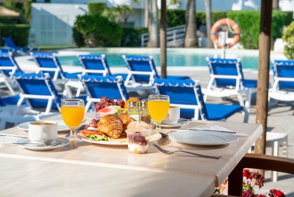 APARTHOTEL ALCUDIA BEACH