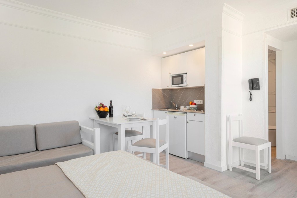 APARTHOTEL ALCUDIA BEACH