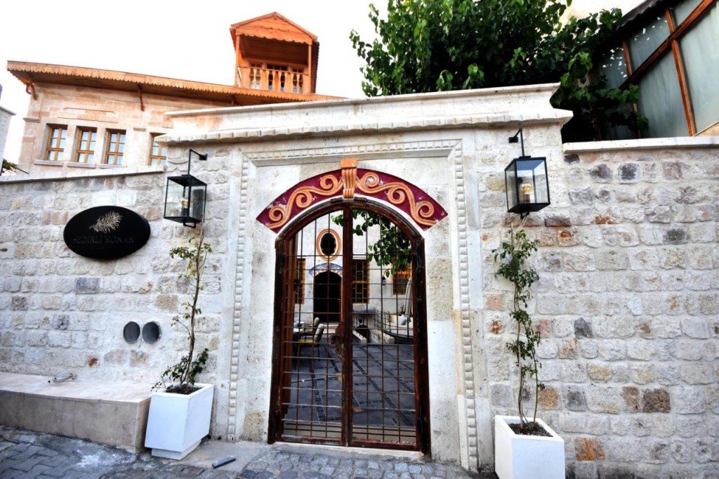 SEDIRLI KONAK