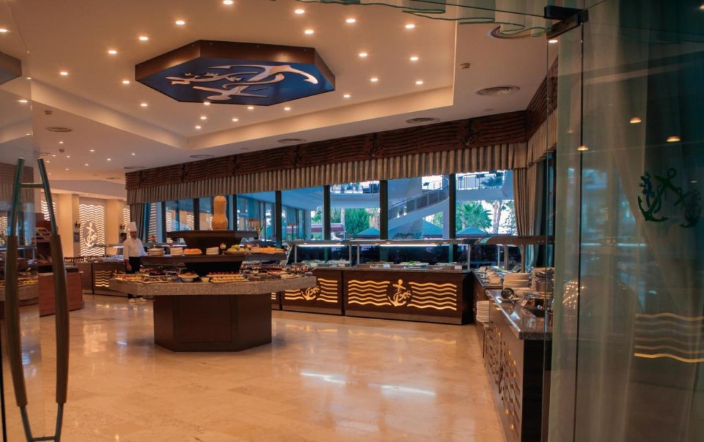 LANCORA BEACH HOTEL