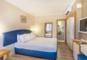 LANCORA BEACH HOTEL