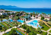 RISUS BEACH RESORT HOTEL