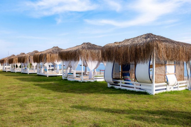 SELECTUM COLOURS SIDE (EX.SELECTUM ELITE RESORT SIDE)