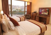 La Costa City Hotel