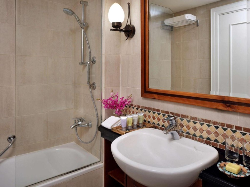 Movenpick Aqaba Residnace Beach Resort