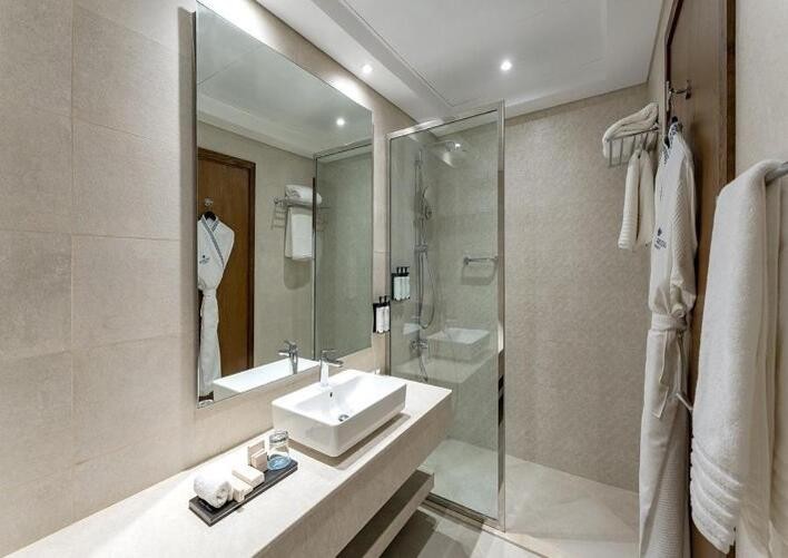 Park Regis by Prince Dubai Islands