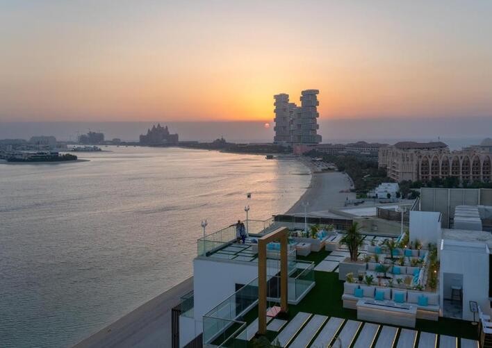 C Central Hotel & Resort