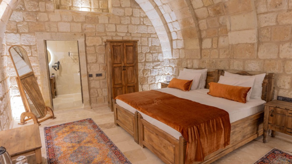 CHAKRA SPECIAL CAVES