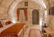 CHAKRA SPECIAL CAVES